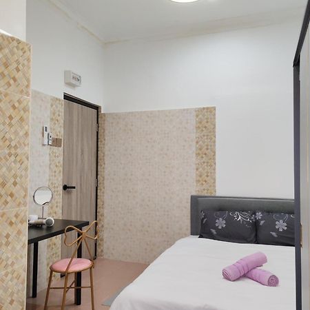 Private Room Bukit Mertajam Alma Impian Bagian luar foto
